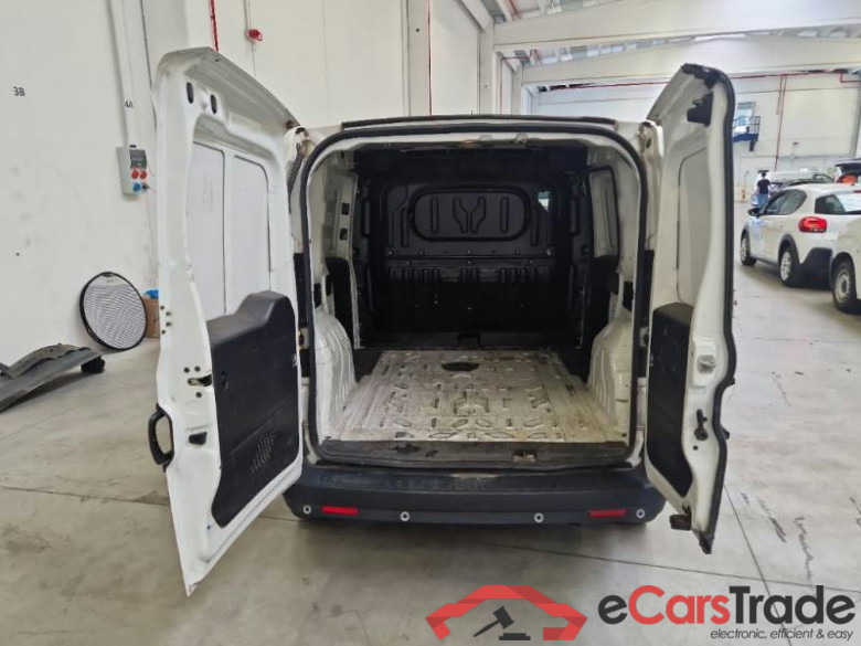 FIAT DOBLÒ CARGO / 2014 / 4P / VETT. FURGONATA CH1 BUSINESS 1.3 MJET 95CV E6D SeS #5