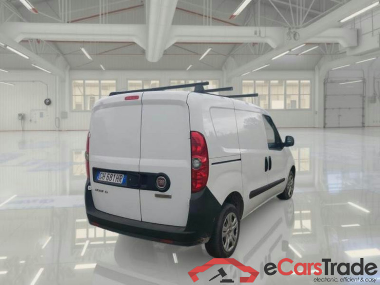 FIAT DOBLÒ CARGO / 2014 / 4P / VETT. FURGONATA CH1 LOUNGE 1.6 MJET 105CV E6D-F SeS #2