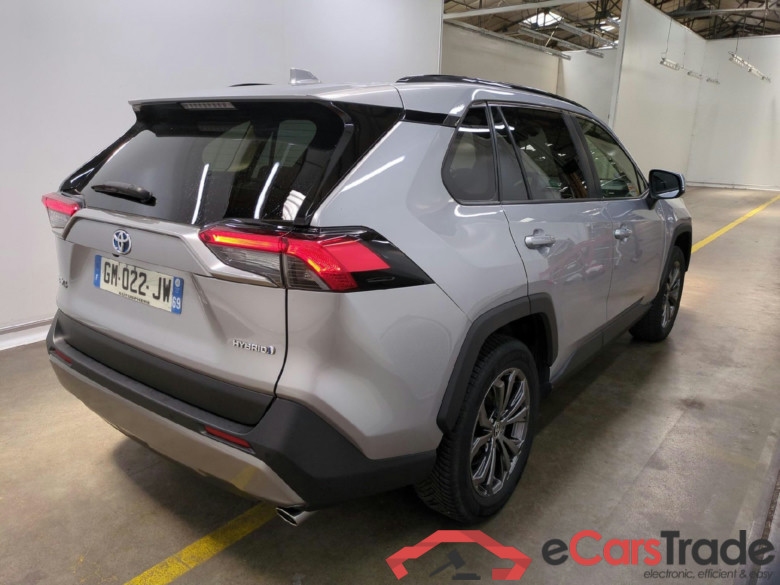 TOYOTA RAV4 Hybride / 2018 / 5P / SUV Hybride 2WD 218ch Dynamic #3