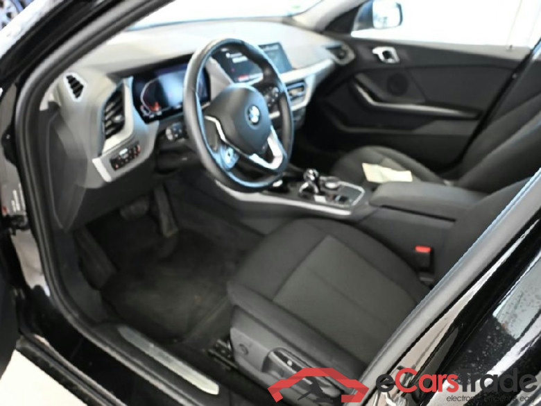 1 Limousine 118 i Advantage 1.5 100KW AT7 E6d #4