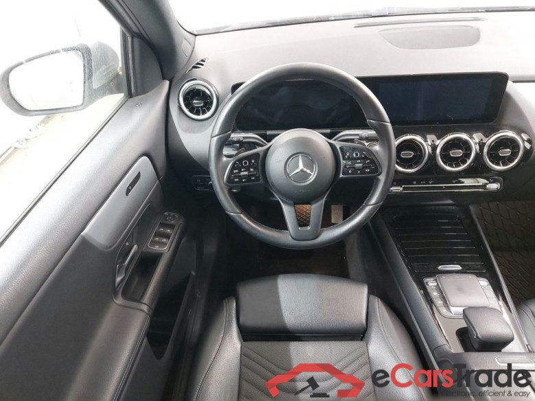Mercedes GLA 200d Aut. LED-Xenon Widescreen Navi 1/2 Sport-Leather KeylessGo Klima PDC ... #6