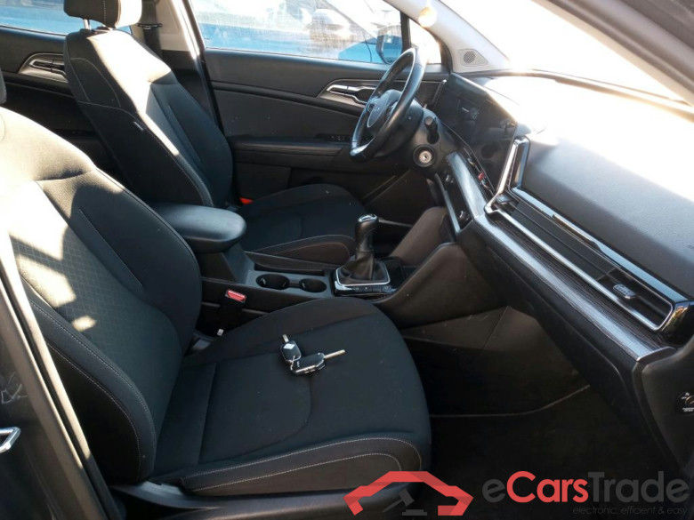 KIA Sportage / 2022 / 5P / todoterreno 1.6 CRDi MHEV 100kW (136CV) Business 4X2 #6