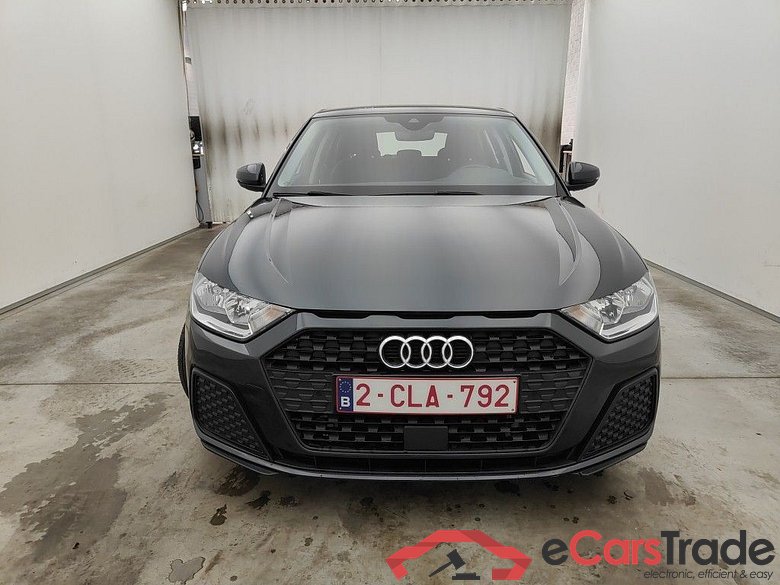 Audi A1 Sportback 1.0 25 TFSI 70kW S tronic Attraction 5d #5