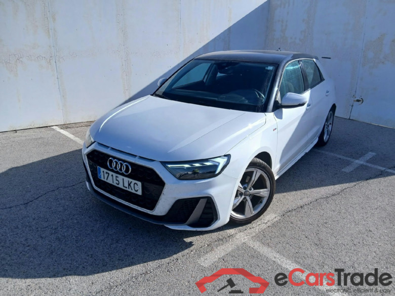 AUDI A1 / 2018 / 5P / berlina con portón Sportback S line 30 TFSI 81kW (116CV) (AC) #1