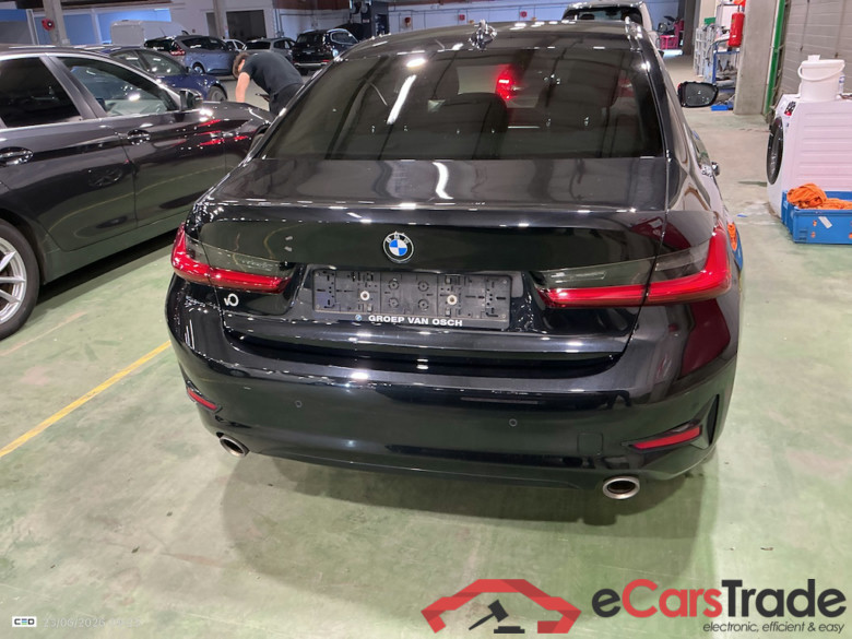 BMW 3 - 2019 318iA OPF #5