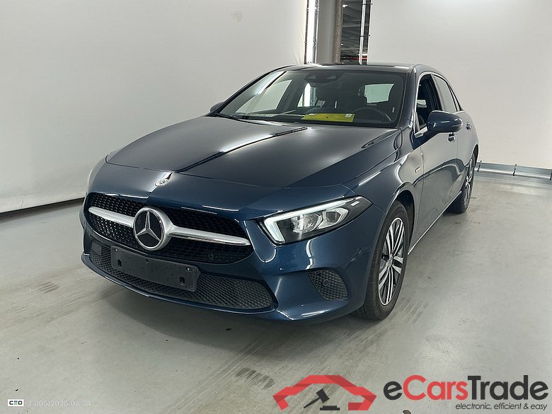 MERCEDES-BENZ CLASS A (W177) A 250 e PHEV Business Solution