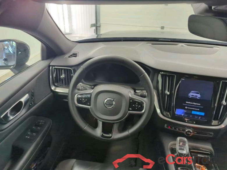 VOLVO V60 2.0 T6 AWD + Dark #3