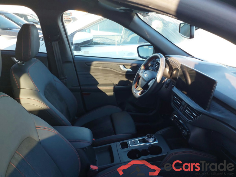 FORD Kuga 2.5 243CV AutomÃ¡tico   ST-LINE X(Winterpack) #3