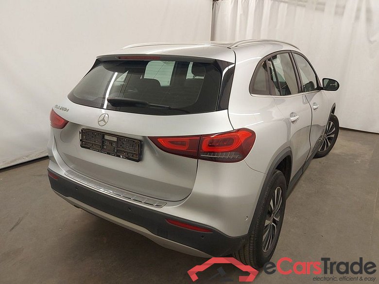 MERCEDES CLASSE GLA DIESEL - 2020 GLA 200 d 150 business Solution 5d Auto #2