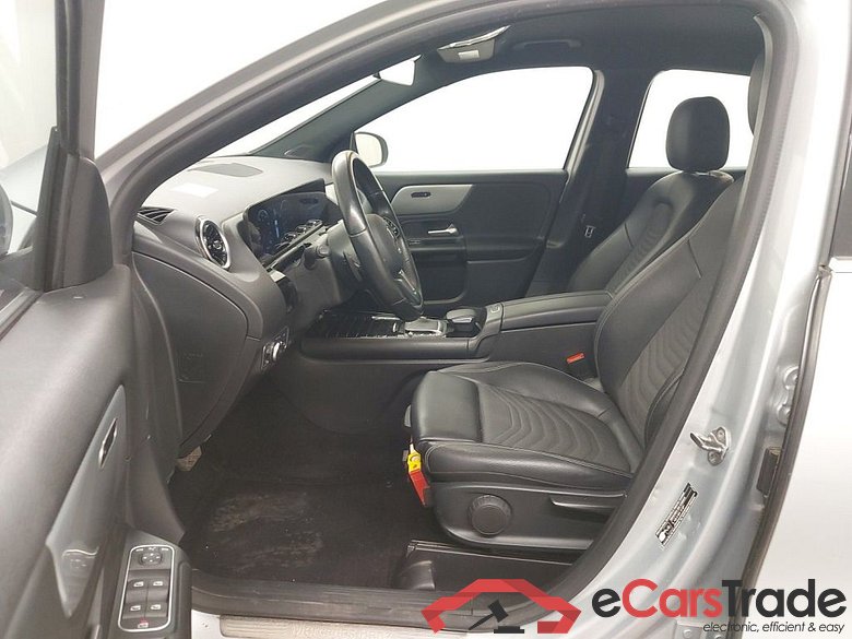 MERCEDES CLASSE GLA DIESEL - 2020 GLA 200 d 150 business Solution 5d Auto #3