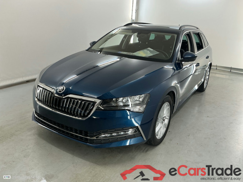 SKODA SUPERB COMBI 1.4 TSI PHEV 160KW DSG6 CLEVER #1