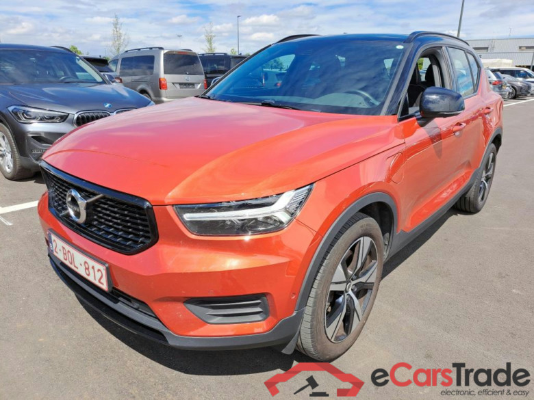 VOLVO XC40 1.5 T4 PHEV R-DESIGN DCT #1