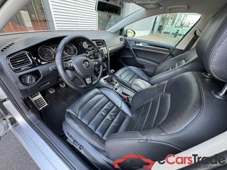 VOLKSWAGEN Golf VII Golf  Highline 1.6 TDI BlueMotion Technology 81 kW (110 ch) 5 vitesses manuel #5