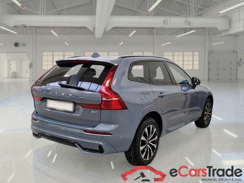 VOLVO XC60 / 2021 / 5P / SUV B4 D AUTOMATICO PLUS DARK #2