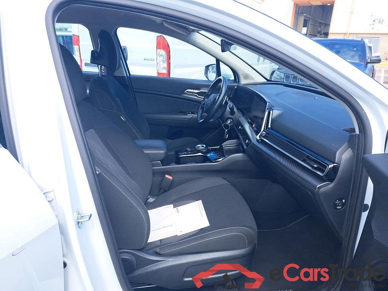 KIA Sportage / 5P / 1.6 T-GDi HEV 230 CV Drive 4X2 #6