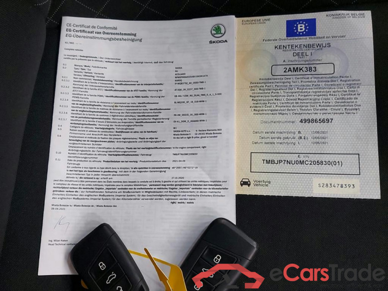 SKODA - SKO KAROQ TSI 110PK Clever With Climatic & Heated Seats & Navigation & Cruise Control & Park Sensors Front & Rear * PETROL * #4