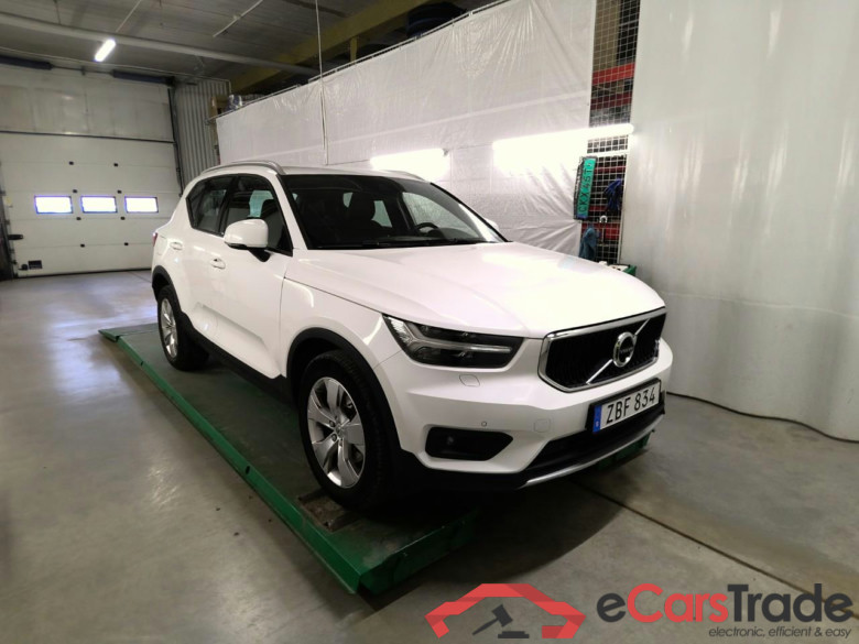 XC40 D4 4WD Momentum Advan.Aut #1