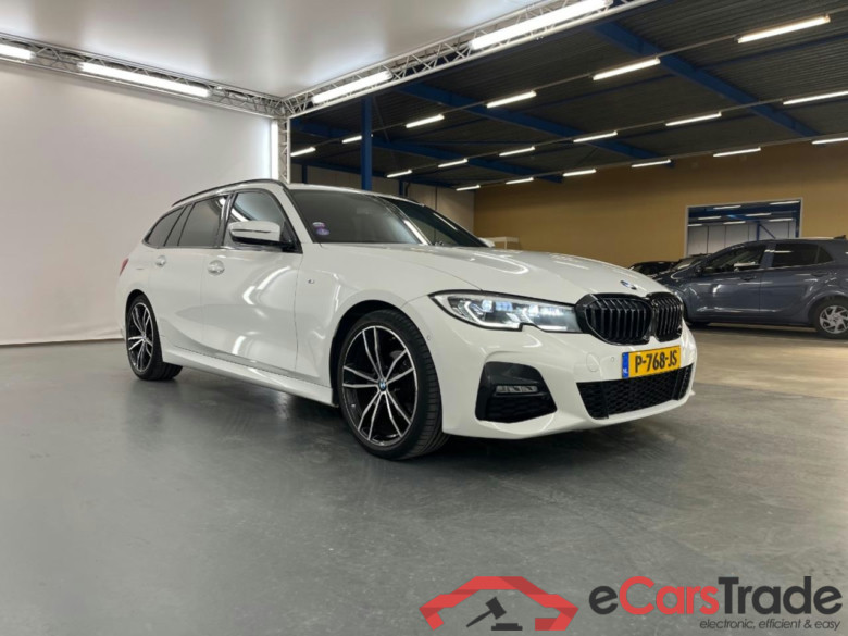 BMW 3-SERIE TOURING 318i Business Edition Plus #2