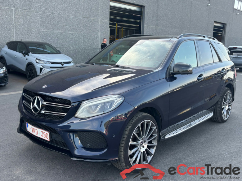 Mercedes-Benz GLE 250d AMG 4Matic Aut. Pano LED-ILS Leather Navi KeylessGo Camera 360 Klima PDC ... #1