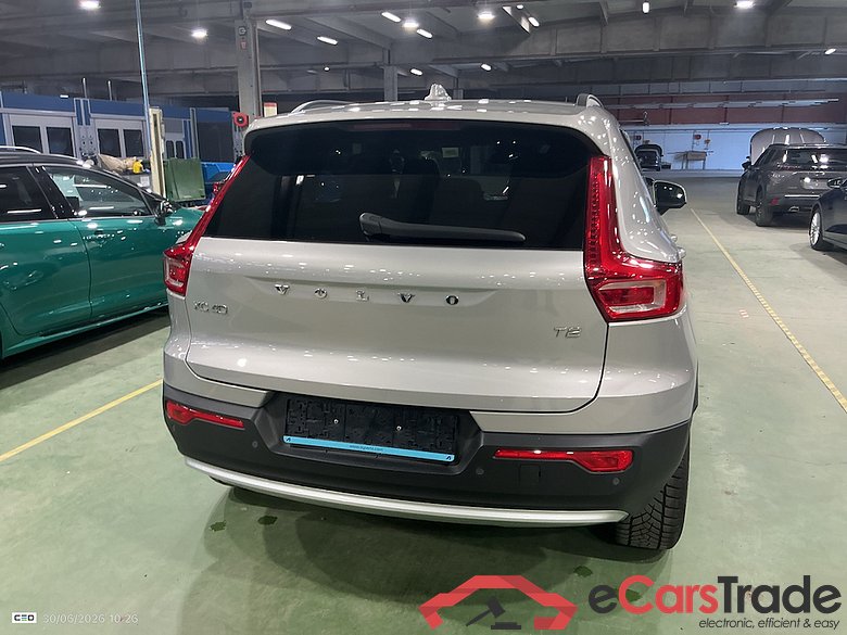 VOLVO XC40 1.5 T2 ESSENTIAL AUTO #5