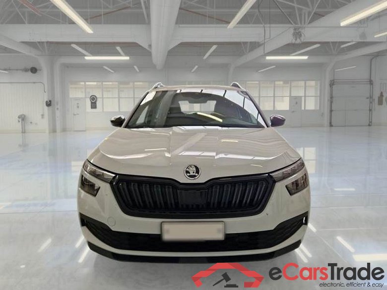 SKODA KAMIQ / 2019 / 5P / SUV 1.0 TSI 70KW BLACK DOTS #6