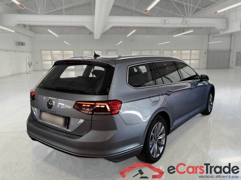 VOLKSWAGEN PASSAT / 2019 / 5P / STATION WAGON VAR. 2.0 TDI SCR EVO 110KW BUSINESS #2