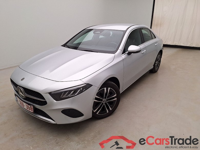 Mercedes, A-Class B.FL'22 PHEV, Mercedes-Benz A-Klasse Limousine A 250 e Business #2