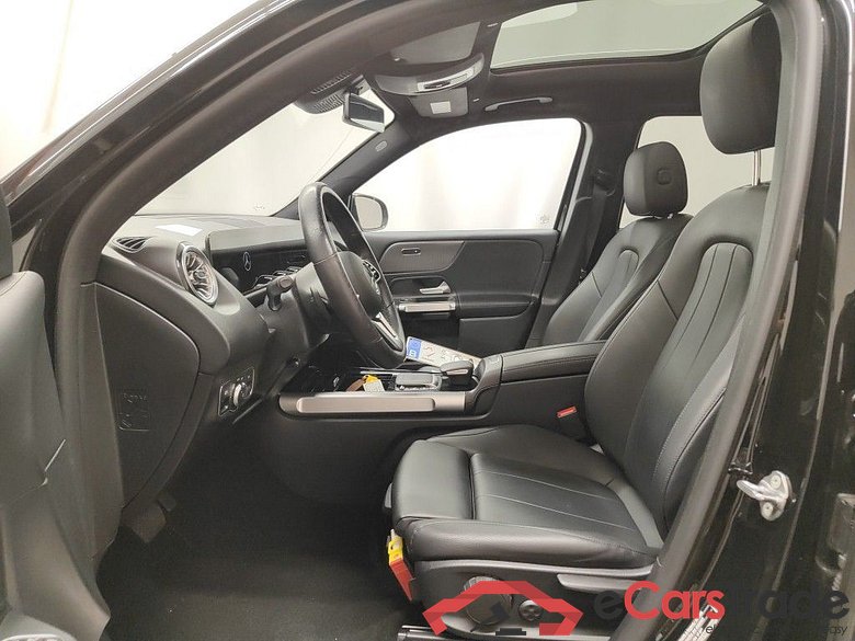 Mercedes-Benz GLB GLB 180 d Business Solution 5d #3