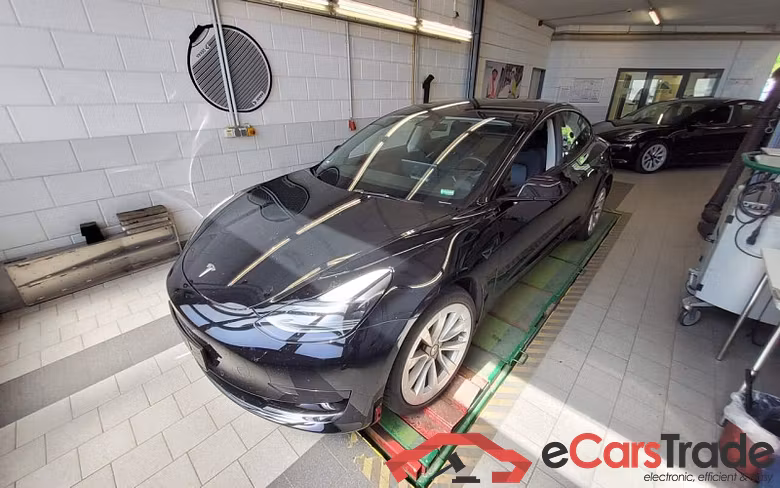 Tesla Model 3 - Lim4, RWD 60 kWh, 2021 - 2023 60 kWh #1