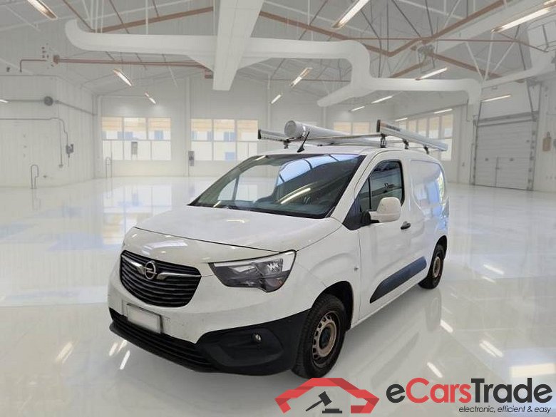 OPEL COMBO CARGO / 2018 / 4P / VETT. FURGONATA 1.5 DIESEL 100CV EDITION L1 650 KG MT6 #1