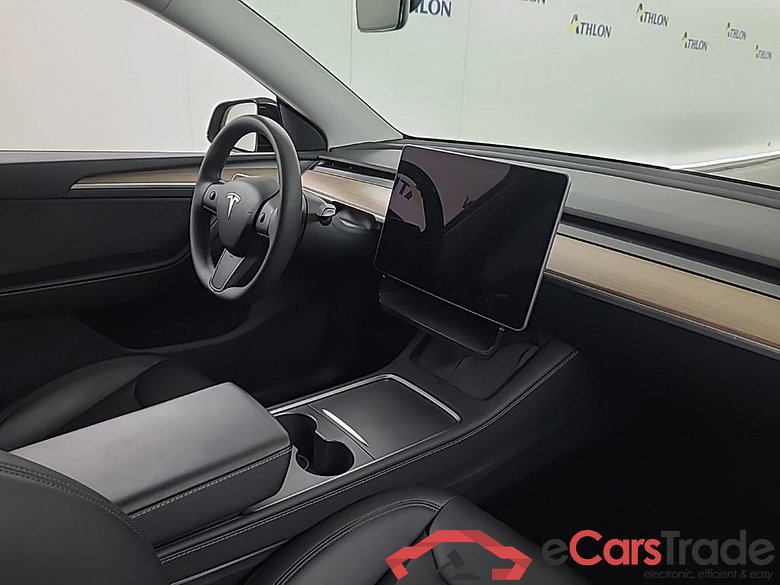 Tesla Model Y Performance Dual Motor AWD 5D 393kW #6