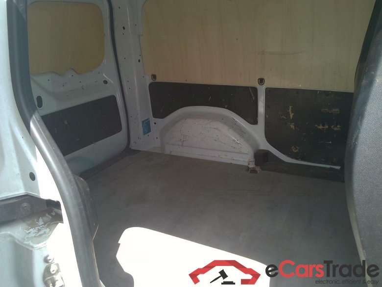 Kangoo III Rapid  Grand Confort 1.5 DCI  115CV  BVM6  E6d #6