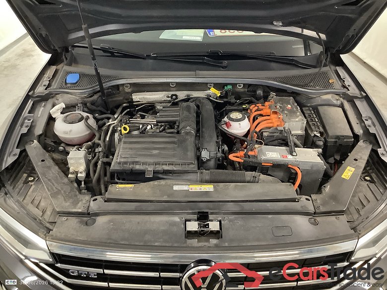 VOLKSWAGEN PASSAT VARIANT 1.4 TSI MSQ VARIANT GTE BUSINESS #6