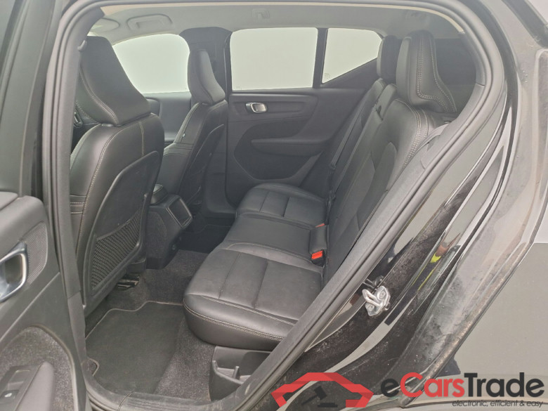 Volvo, XC40 '17, Volvo XC40 D3 Momentum Pro 5d #4