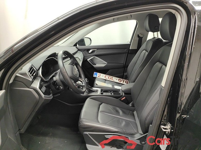 Audi Q3 Sportback 45 TFSI e S tronic 5d #2