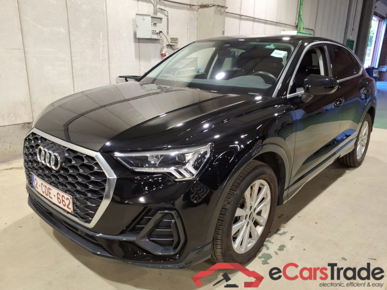 AUDI Q3 Sportback 1.4 45 TFSI E S TRONIC #1