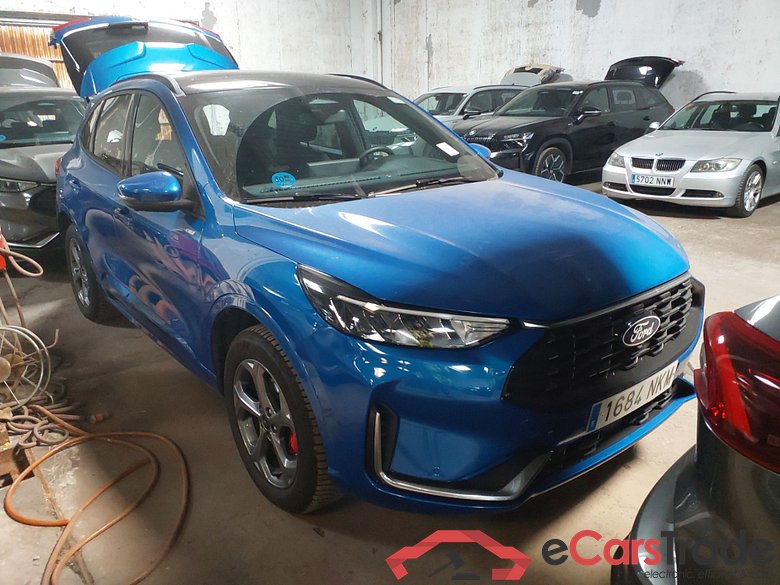 FORD Kuga 2.5 PHEV 243cv Automatic WT + gancho ST-LINE X(Pano-Roof + Winterpack)
