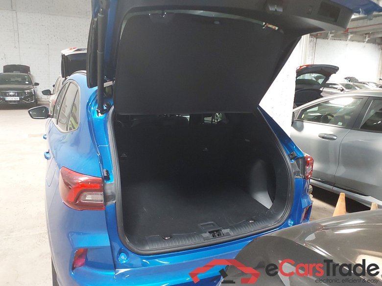 FORD Kuga 2.5 PHEV 243cv Automatic WT + gancho ST-LINE X(Pano-Roof + Winterpack) #6