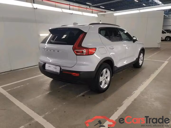 Volvo XC40 XC40 T2 Geartronic Momentum Core 95kW/129pk  5D/P Auto-8 #4