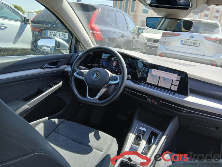 VOLKSWAGEN Golf / 2020 / 5P / familiar Life 1.0 eTSI 81kW (110CV) DSG Variant #3