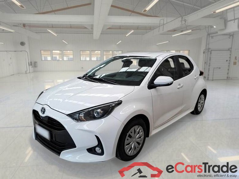 TOYOTA YARIS / 2020 / 5P / BERLINA HYBRID BUSINESS MY22