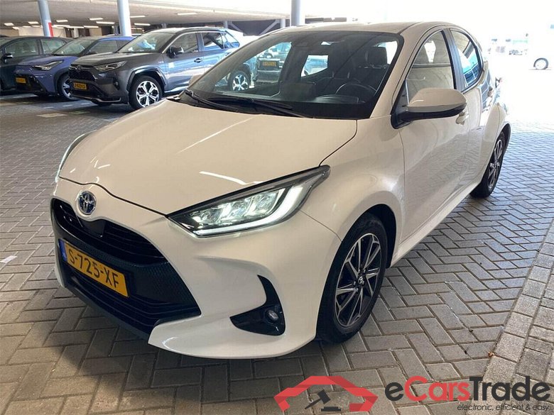 TOYOTA YARIS 1.5 Hybrid Dynamic