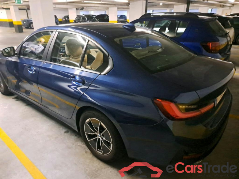 BMW 3 - 2019 320iA OPF #3