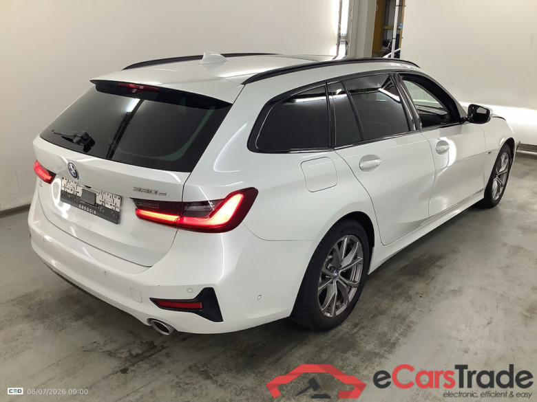 BMW 3 TOURING - 2019 330eA PHEV #4