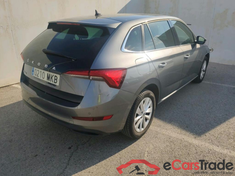 SKODA Scala / 2019 / 5P / berlina con portón 1.0 TSI 81KW (110 CV) Ambition (AC2) #2