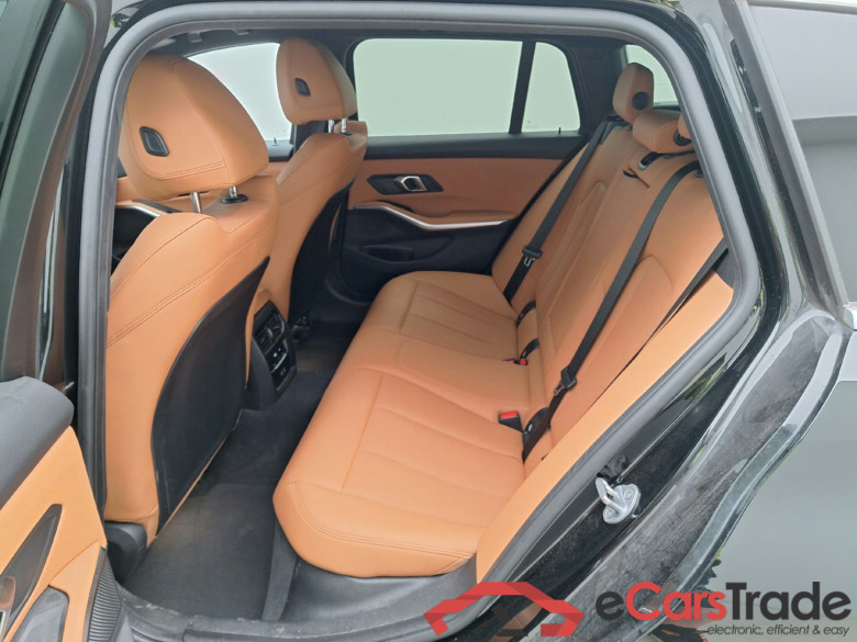 BMW, 3-serie T FL'22 PHEV, BMW 3 Reeks Touring 330e (215 kW) 5d #4
