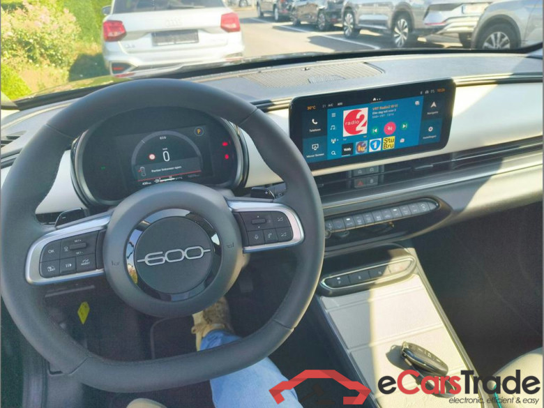 FIAT 600 1.2 Hybrid La Prima DCT #6
