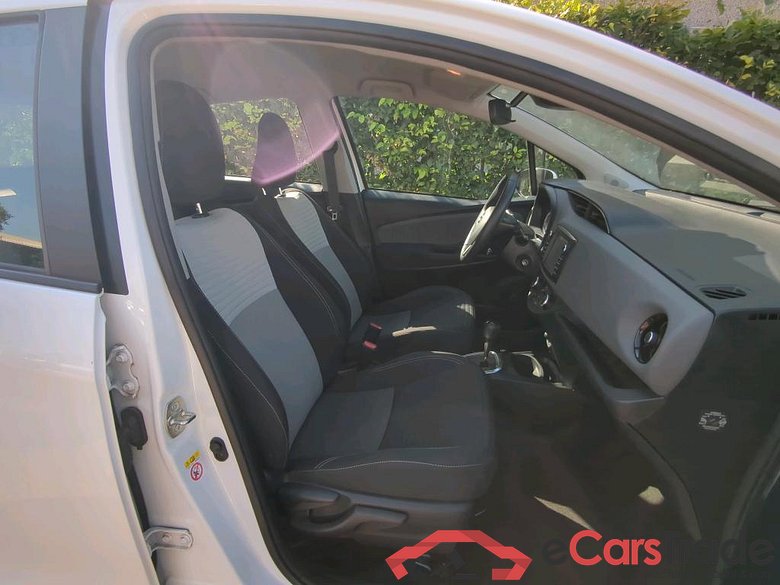TOYOTA Yaris 1.5 Hyb. Active #5