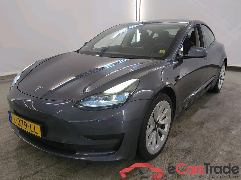 Tesla Model 3 Standard Range Plus RWD 4d