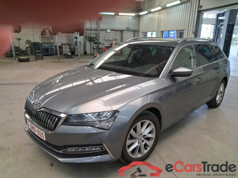 SKODA Superb Combi PHEV 1.4 TSI Ultimate DSG (160 kW)